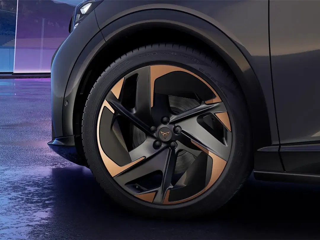 CUPRA Tavascan - Thumbnail 7