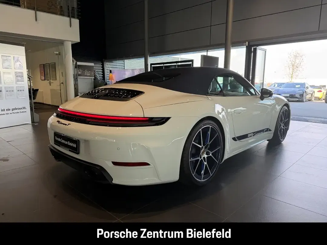 Porsche 992 - Thumbnail 6