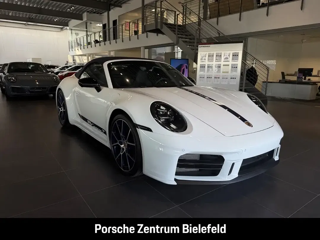 Porsche 992 - Thumbnail 8