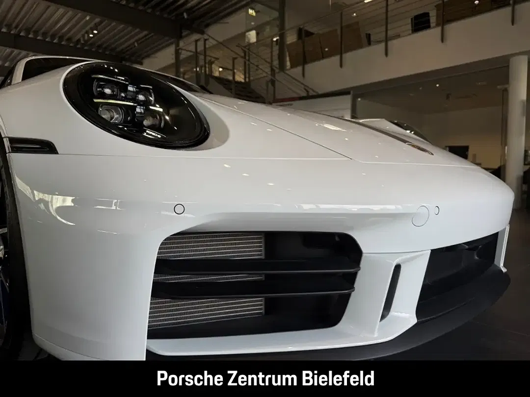Porsche 992 - Thumbnail 9