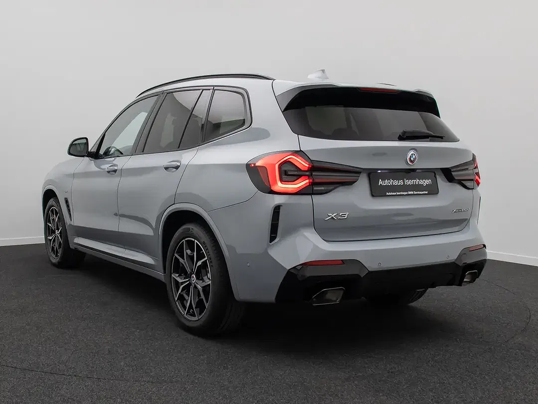 BMW X3 - Thumbnail 9