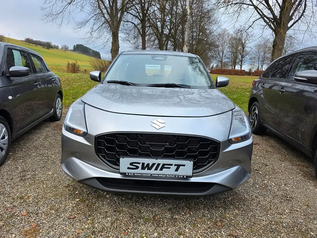 Suzuki Swift - Thumbnail 2