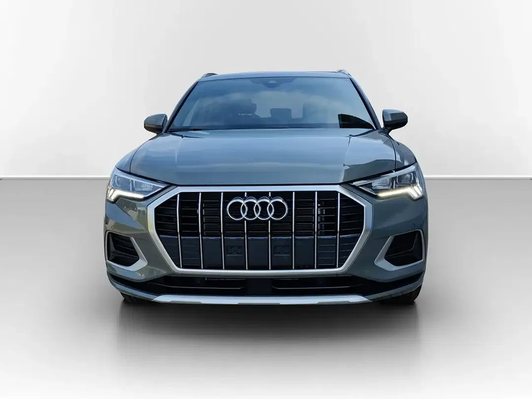 Audi Q3 - Thumbnail 2
