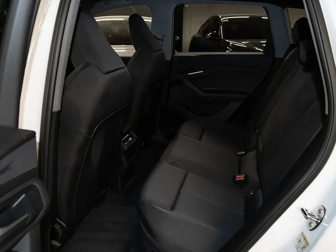 Audi Q6 e-tron - Thumbnail 15