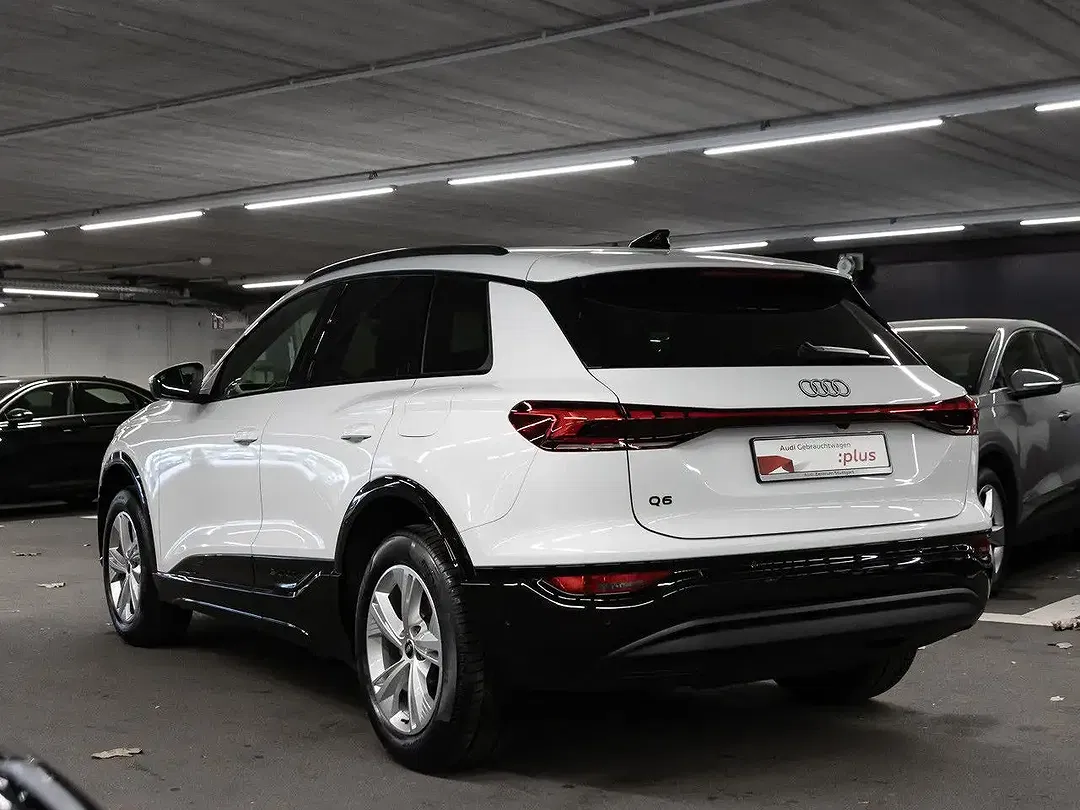 Audi Q6 e-tron - Thumbnail 5