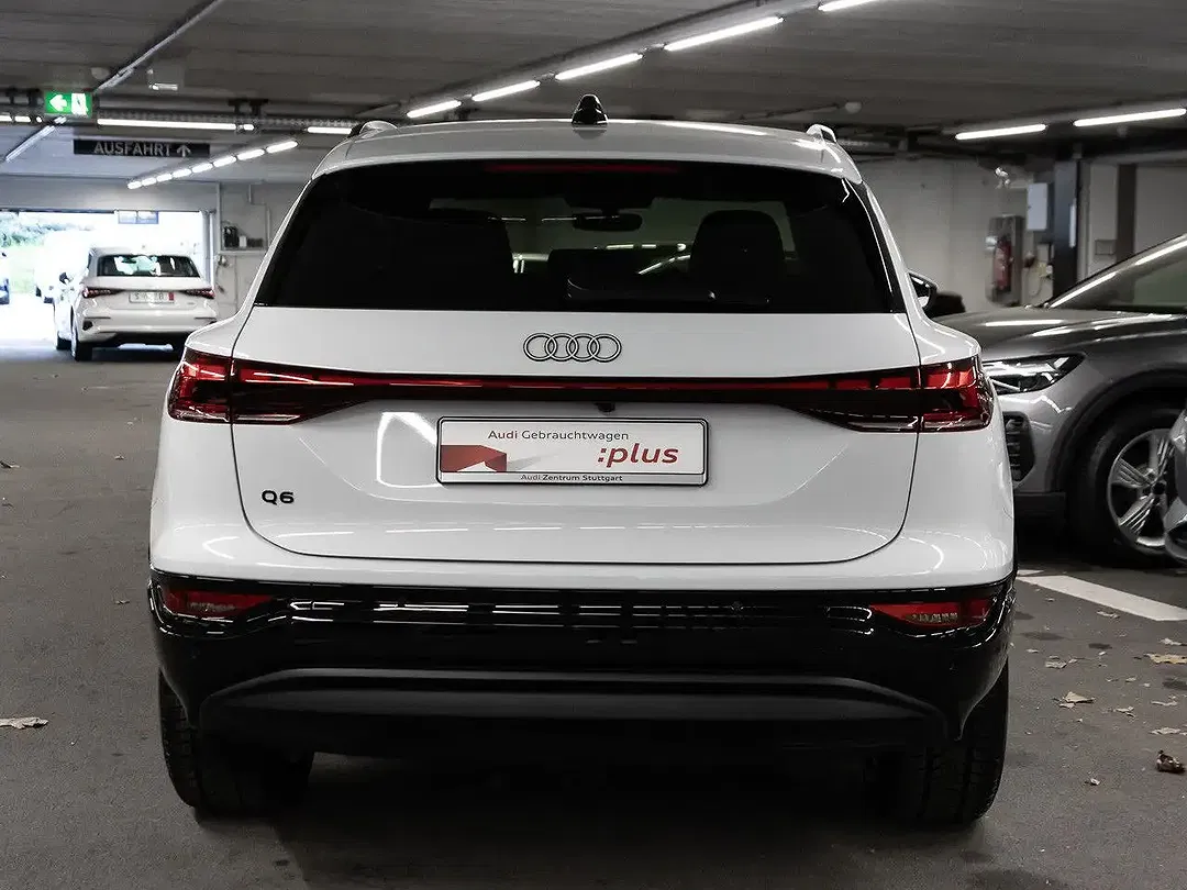 Audi Q6 e-tron - Thumbnail 7