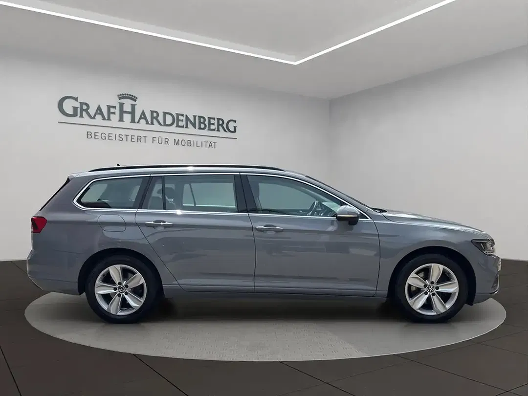 Volkswagen Passat Variant - Thumbnail 7