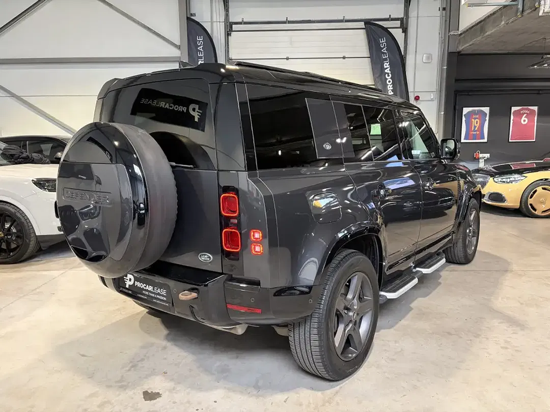 Land Rover Defender - Thumbnail 11
