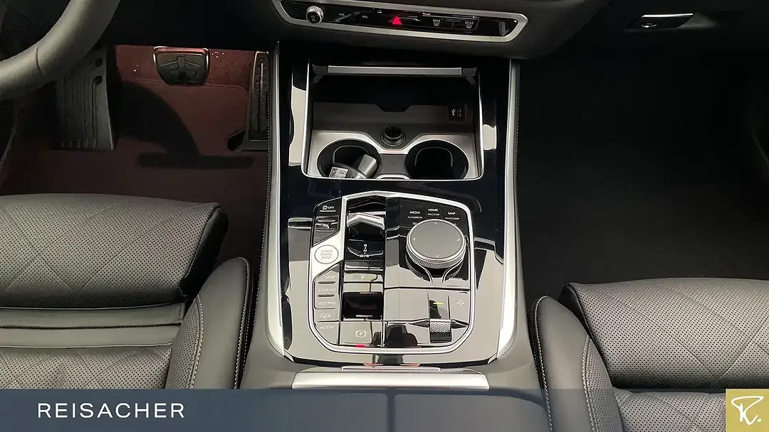 BMW X5 - Thumbnail 11