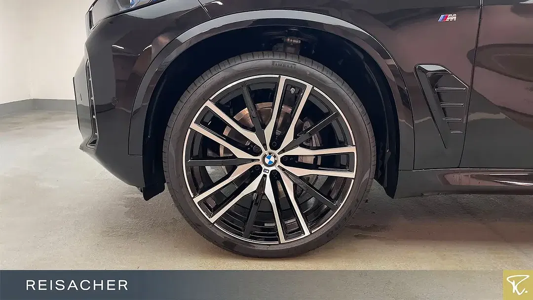 BMW X5 - Thumbnail 3