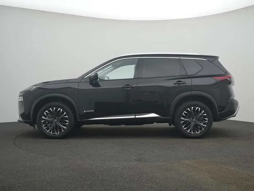 Nissan X-Trail - Thumbnail 4