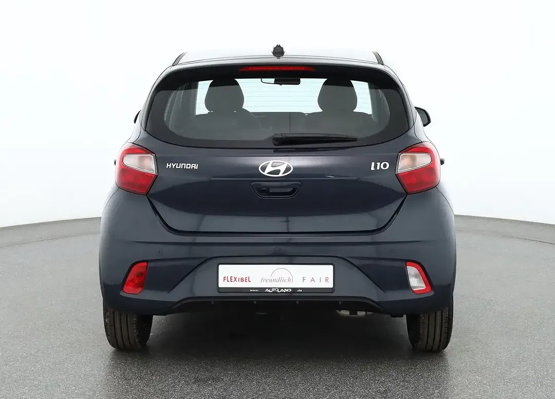 Hyundai i10 - Thumbnail 3