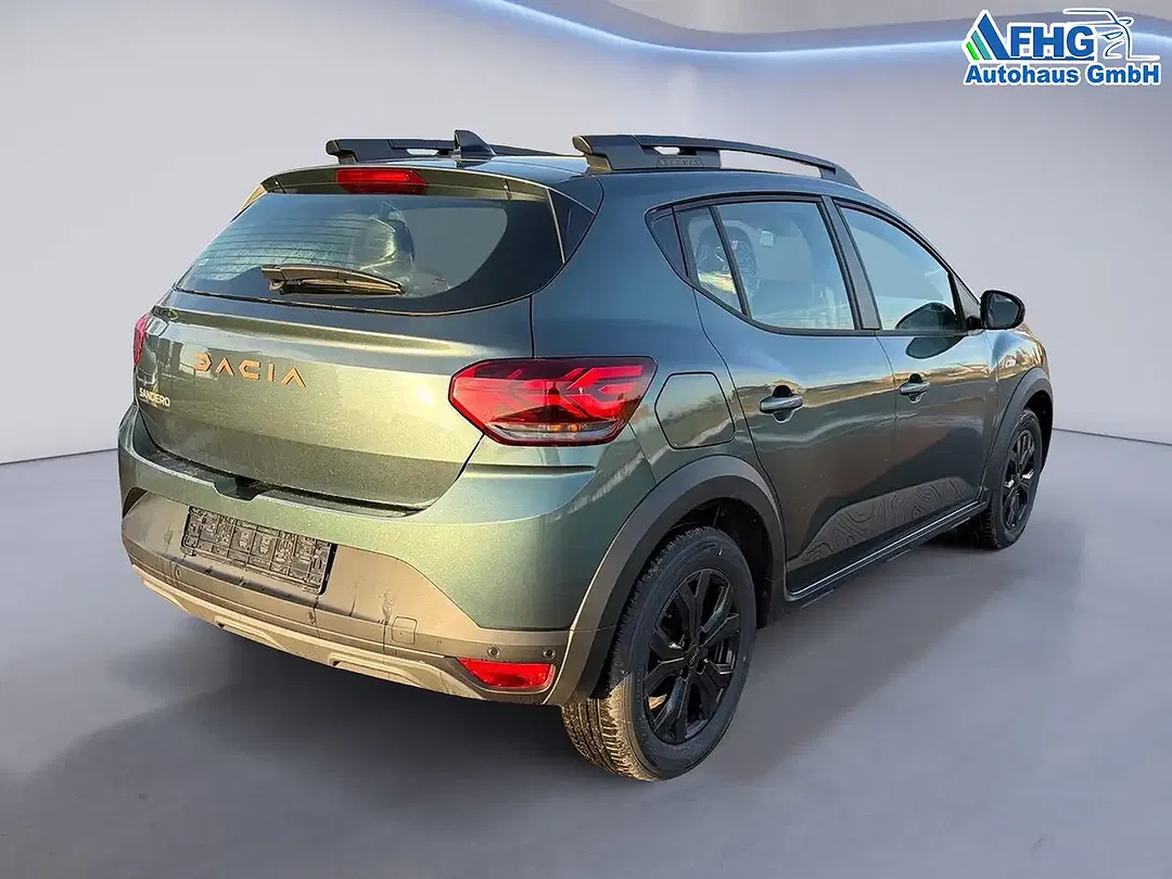 Dacia Sandero - Thumbnail 4