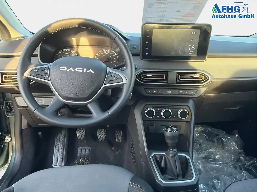 Dacia Sandero - Thumbnail 9