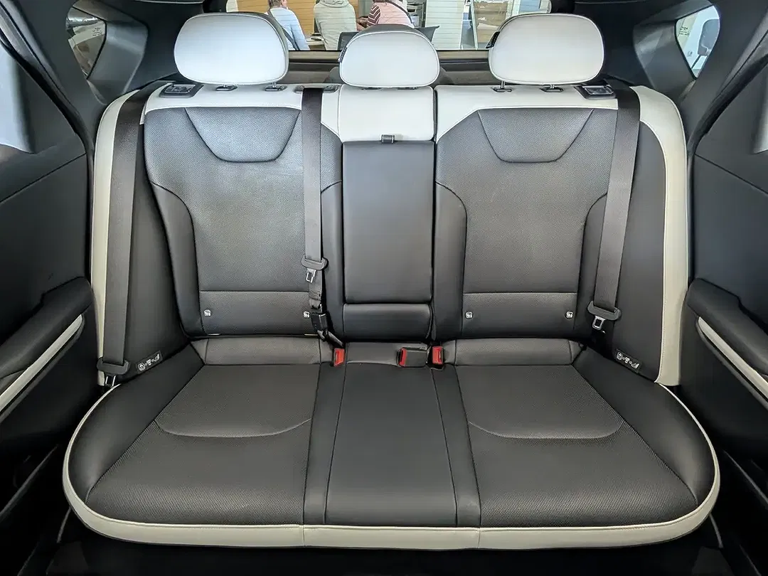 Kia K4 - Thumbnail 14