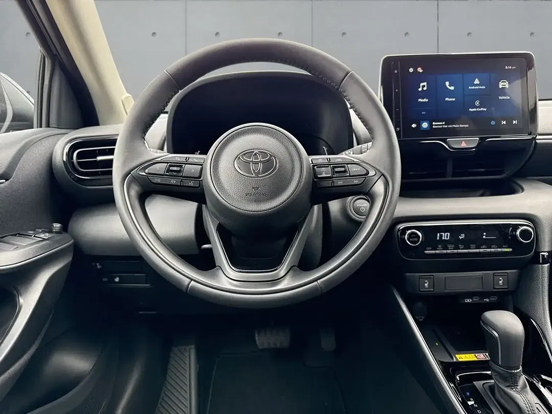 Toyota Yaris - Thumbnail 12