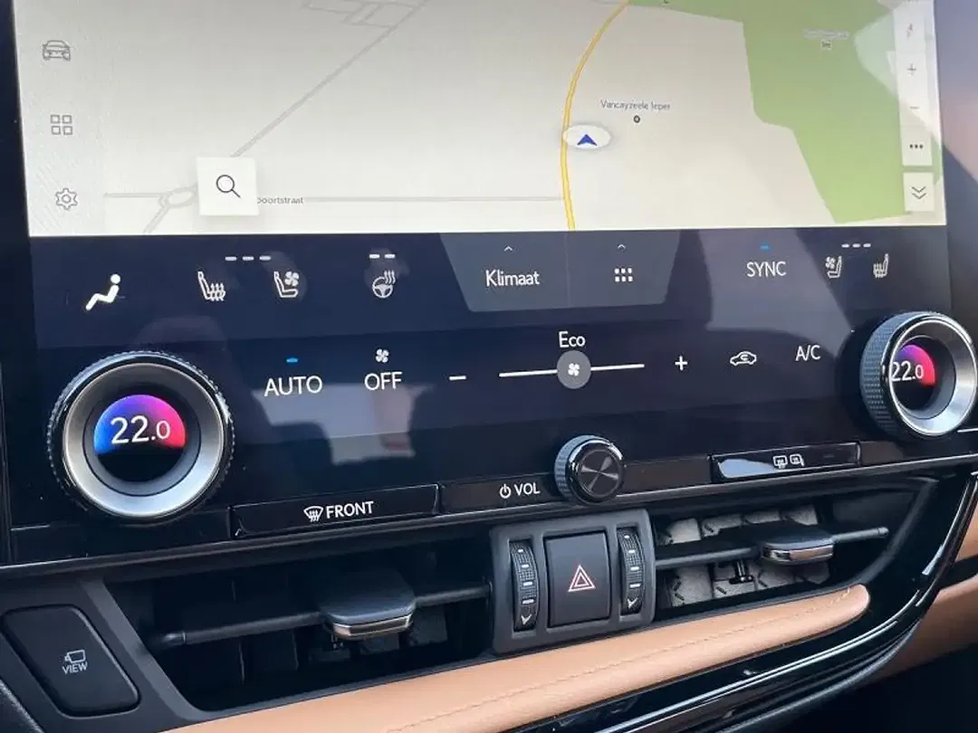 Lexus NX 450h+ - Thumbnail 15