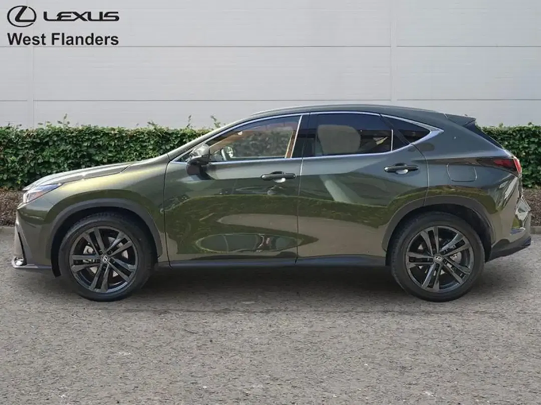 Lexus NX 450h+ - Thumbnail 5