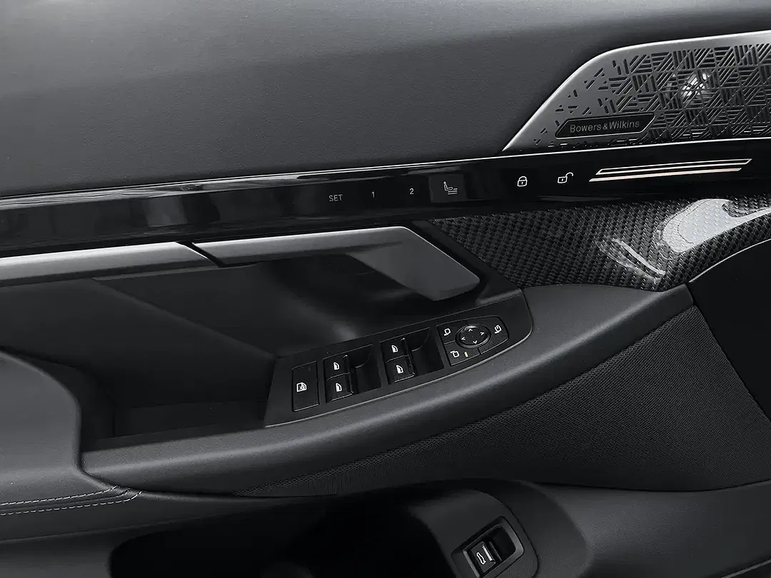 BMW 530 - Thumbnail 13