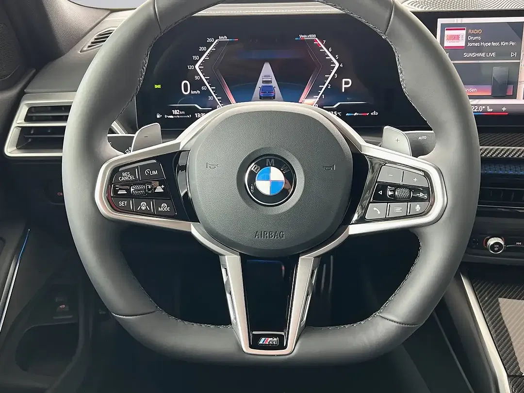 BMW 330 - Thumbnail 12
