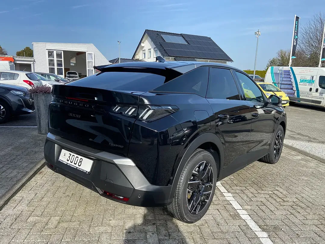 Peugeot 3008 - Thumbnail 5