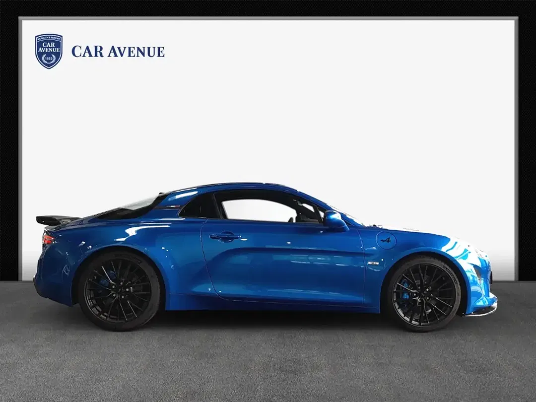 Alpine A110 - Thumbnail 2