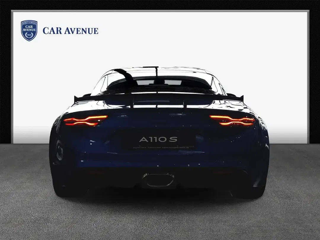 Alpine A110 - Thumbnail 4