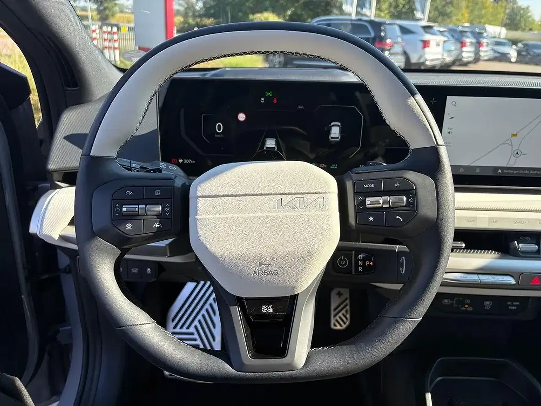 Kia EV4 - Thumbnail 14