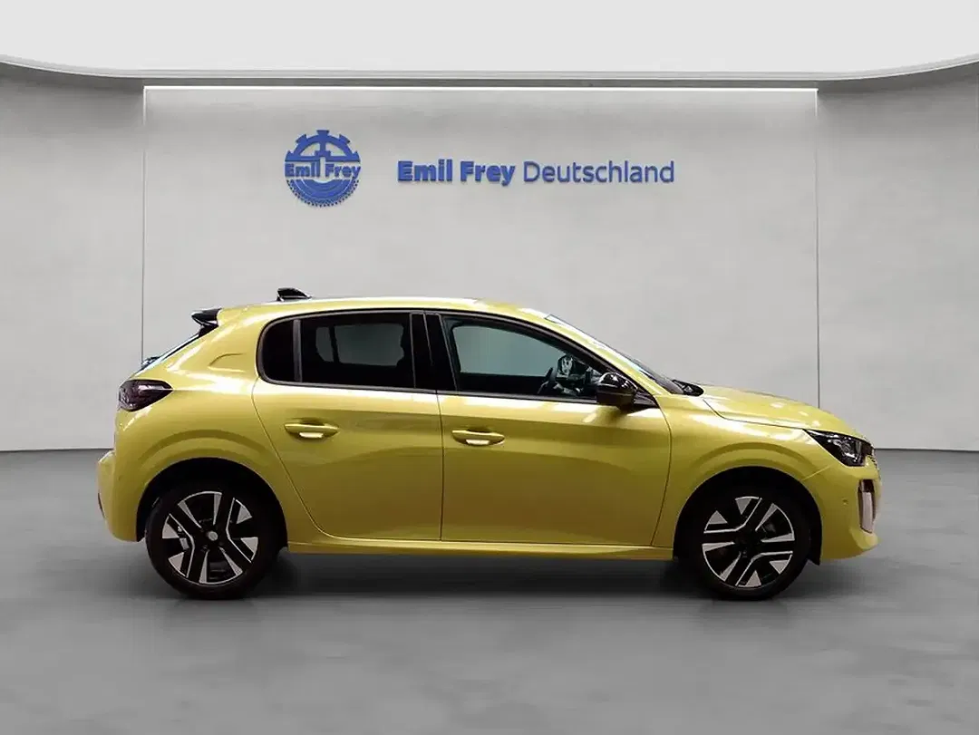 Peugeot 208 - Thumbnail 7