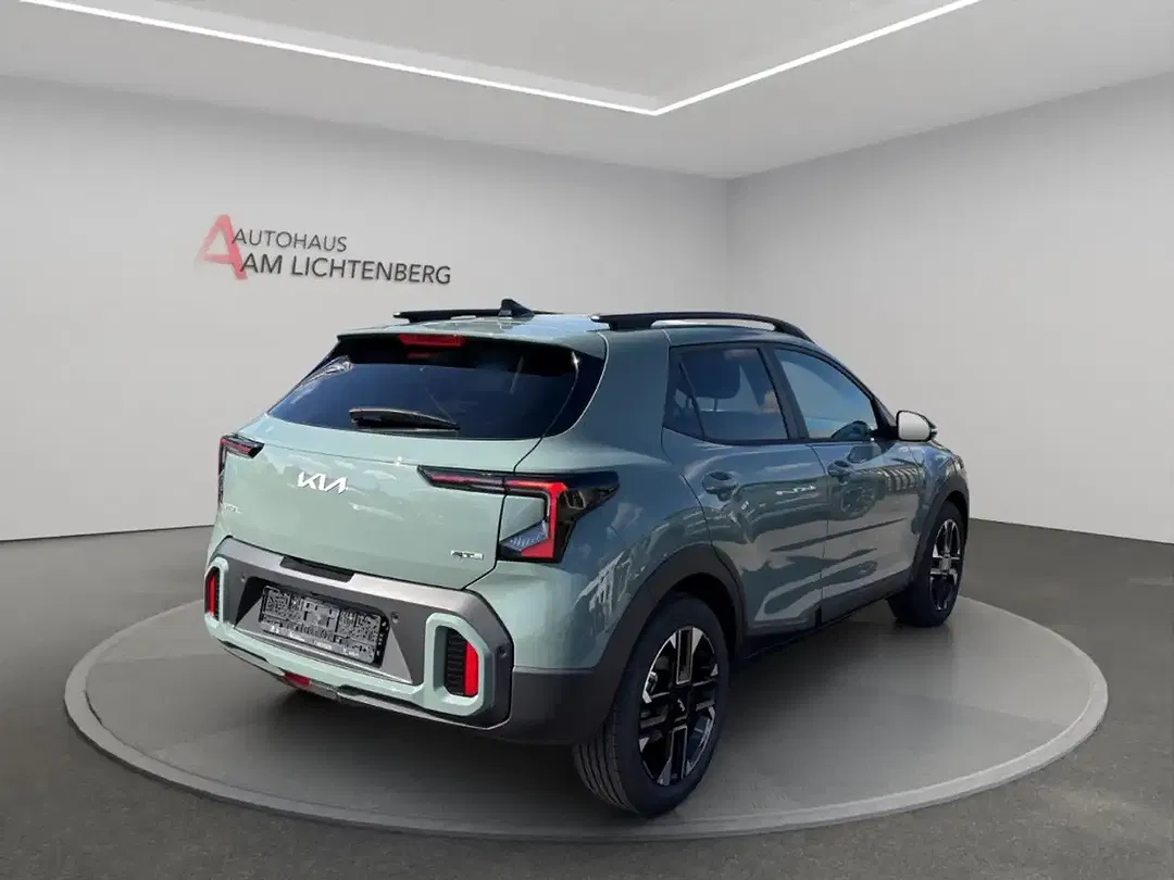 Kia Stonic - Thumbnail 4