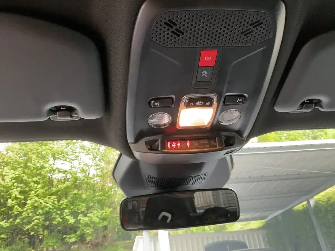 Peugeot 2008 - Thumbnail 12