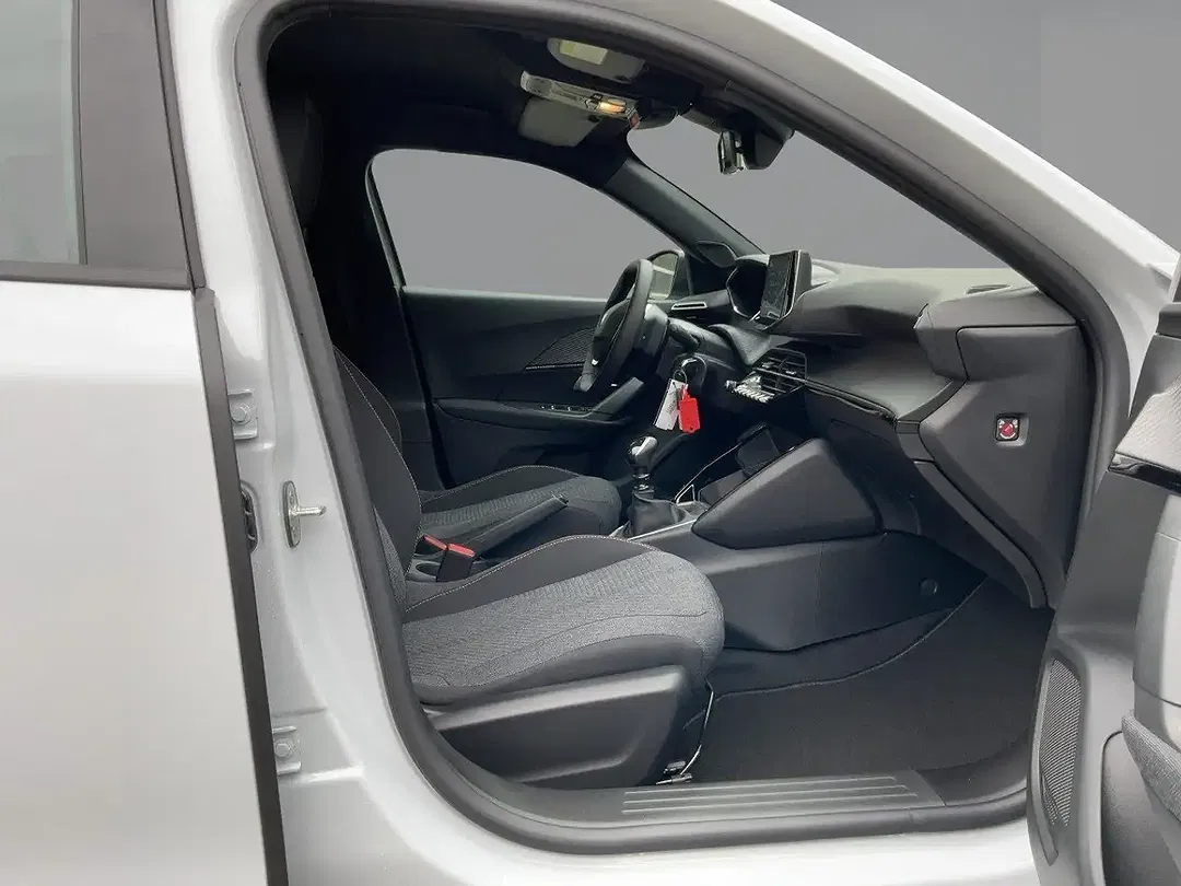 Peugeot 2008 - Thumbnail 8