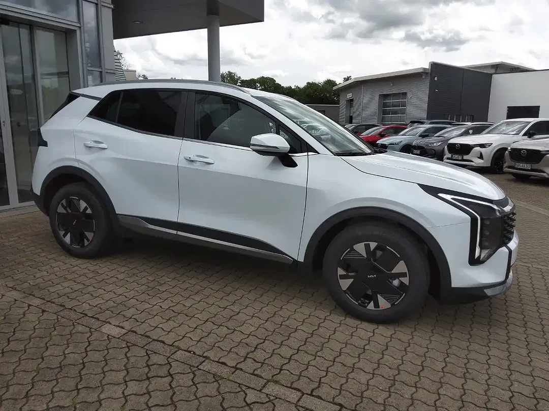 Kia Sportage - Thumbnail 3