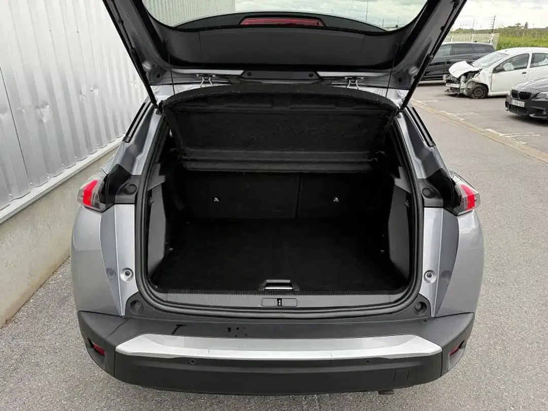 Peugeot 2008 - Thumbnail 10