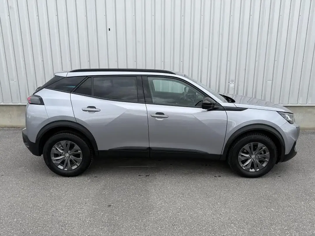 Peugeot 2008 - Thumbnail 4