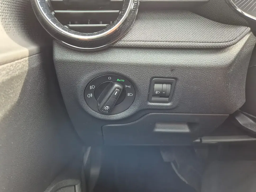 Skoda Fabia - Thumbnail 14