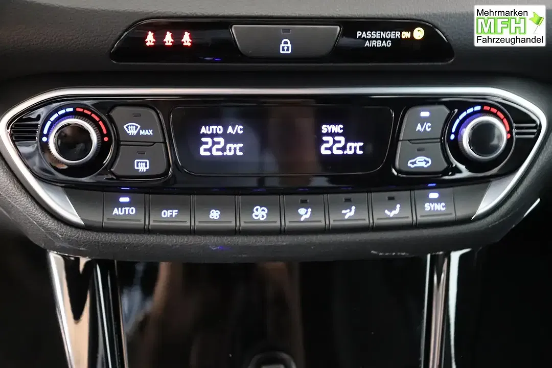 Hyundai i30 - Thumbnail 10