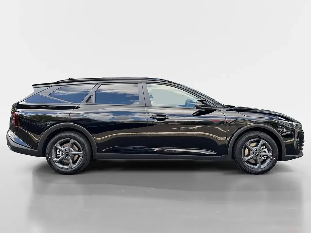 Kia K4 - Thumbnail 6