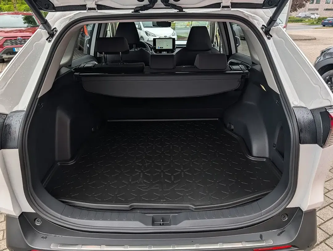Toyota RAV 4 - Thumbnail 11
