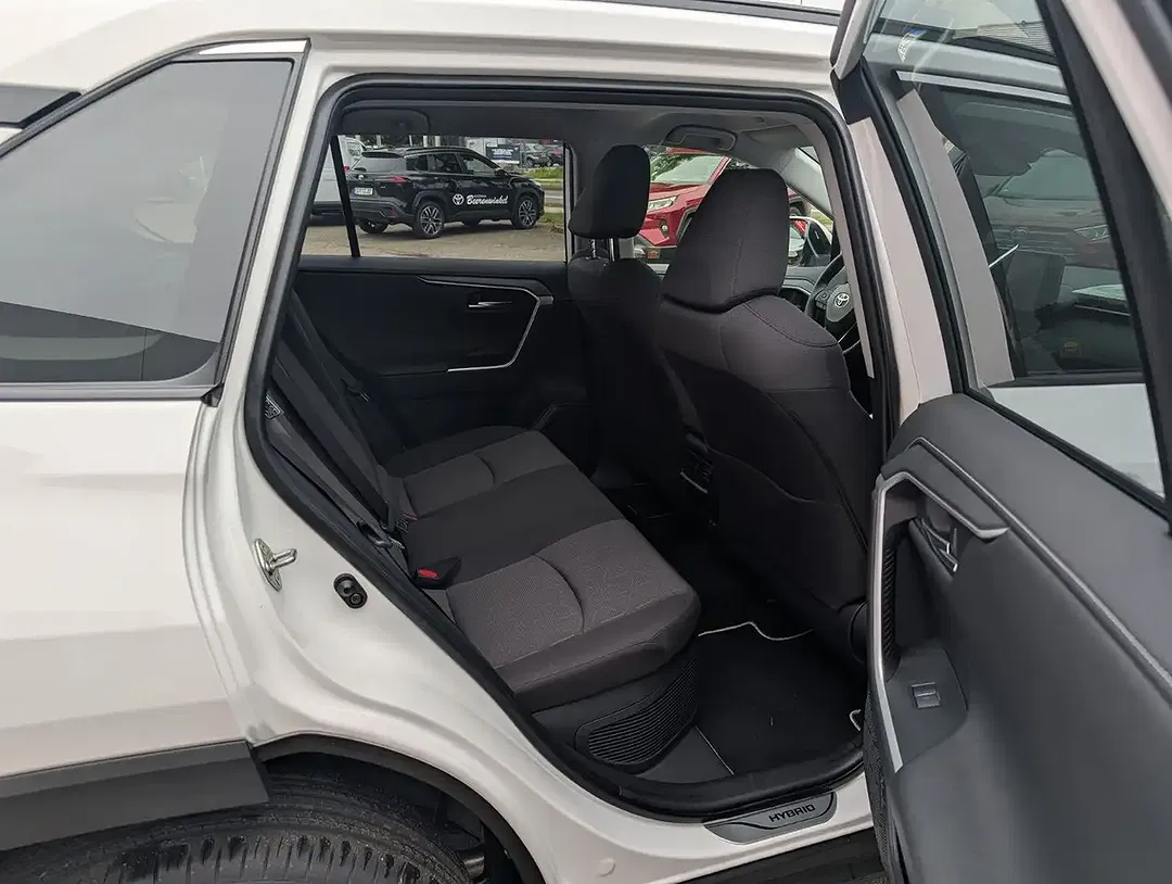 Toyota RAV 4 - Thumbnail 15