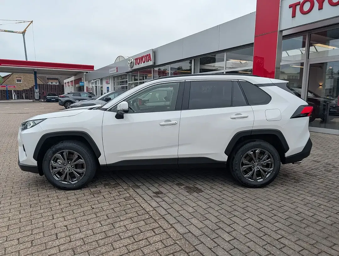 Toyota RAV 4 - Thumbnail 2