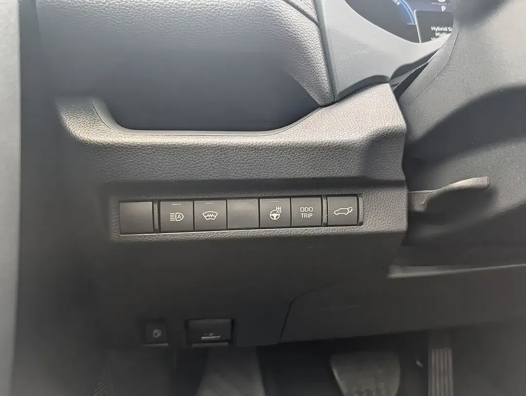 Toyota RAV 4 - Thumbnail 25