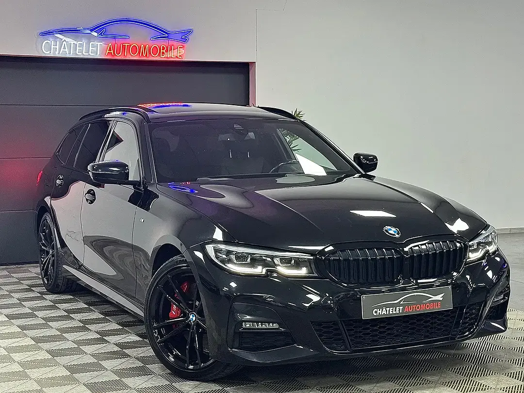 BMW 330 - Thumbnail 1