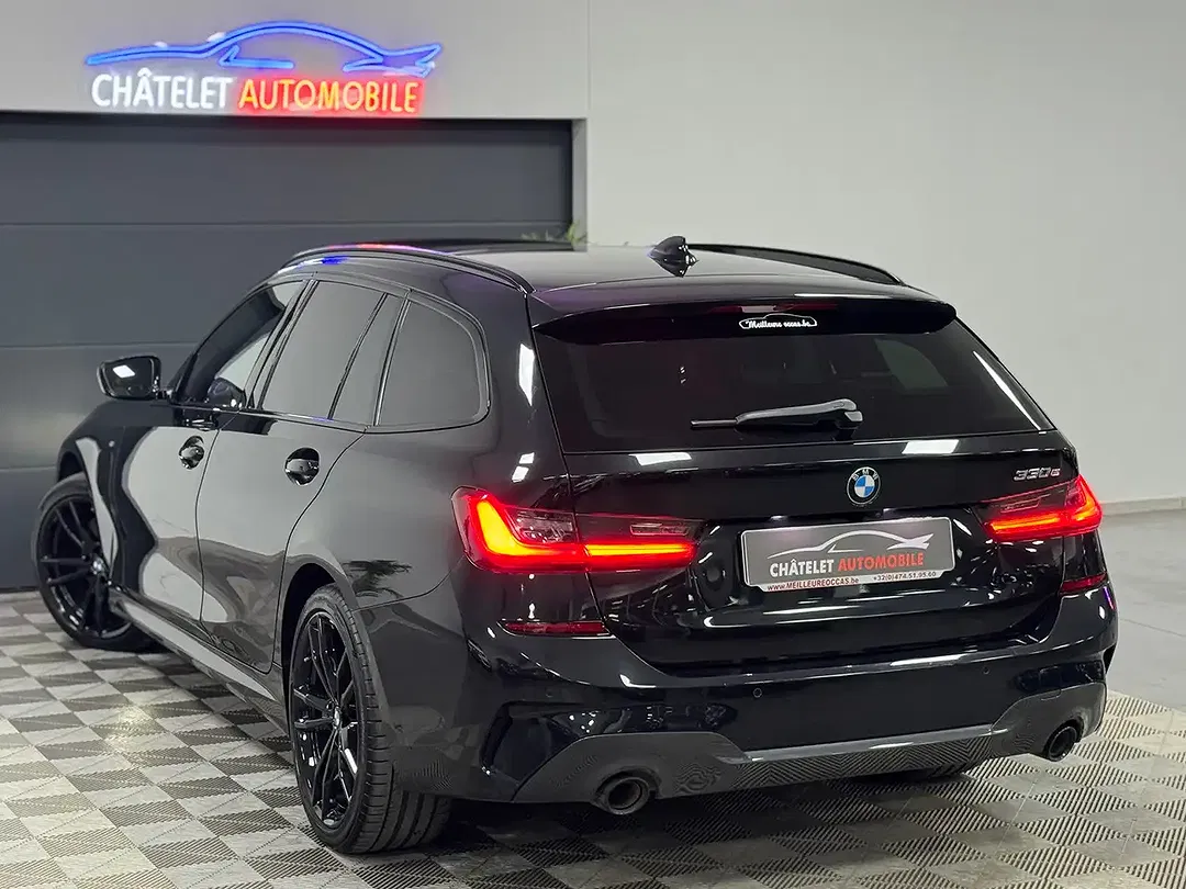 BMW 330 - Thumbnail 6