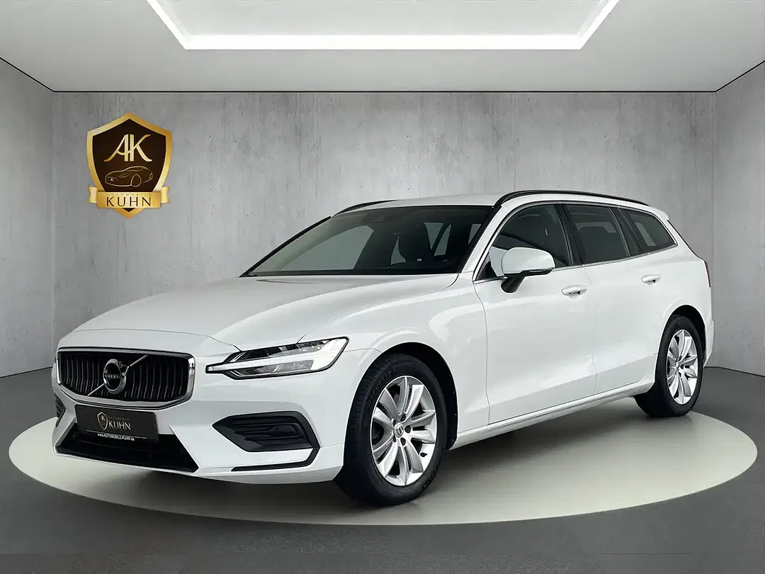 Volvo V60 B3 Momentum Pro