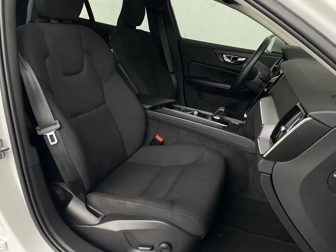 Volvo V60 - Thumbnail 13