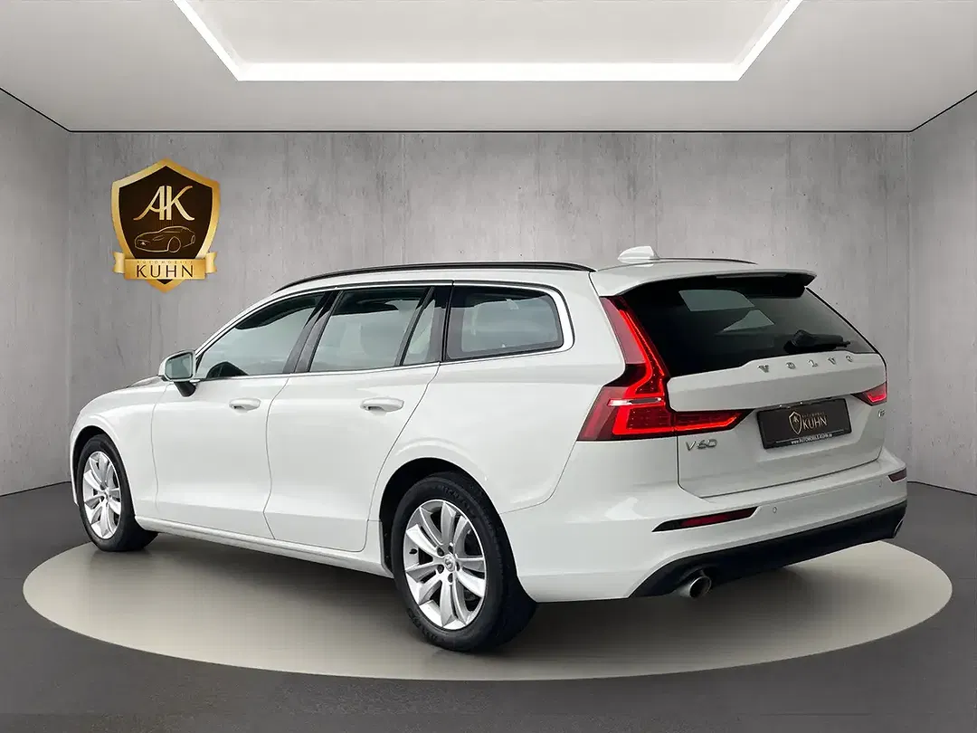 Volvo V60 - Thumbnail 7