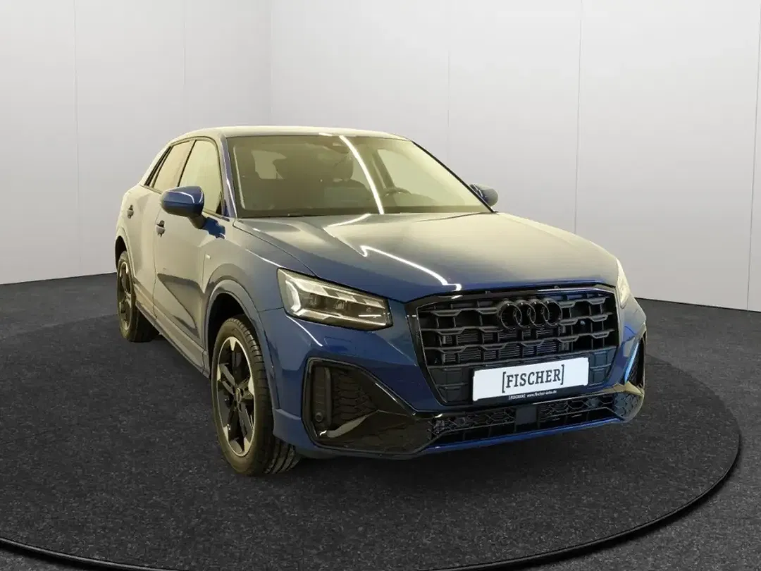 Audi Q2 - Thumbnail 3