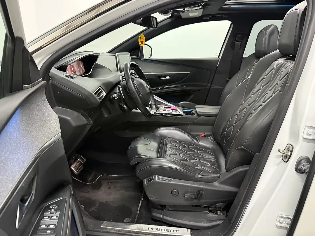 Peugeot 5008 - Thumbnail 10
