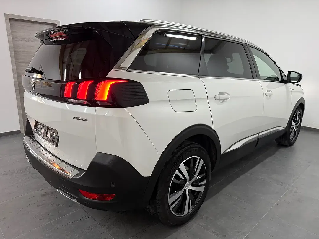 Peugeot 5008 - Thumbnail 7